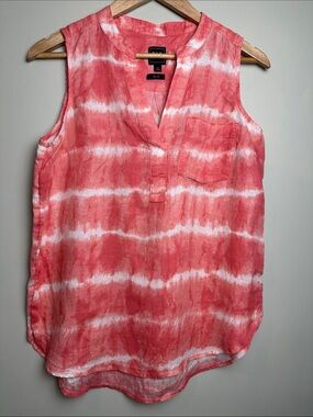 GAP Coral and White Tie-Dye Sleeveless Tank